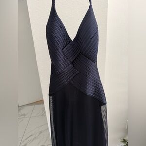 Cache Elegant Black Fabric